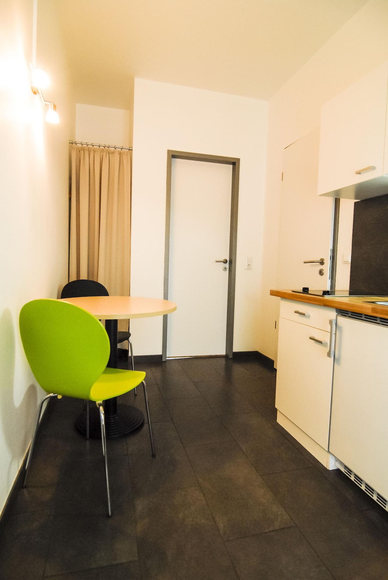 Petul Apart Hotel Am Ruhrbogen Bochum Exterior photo